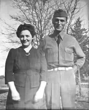Leona & Woodrow Crawford in the early 1940s.
